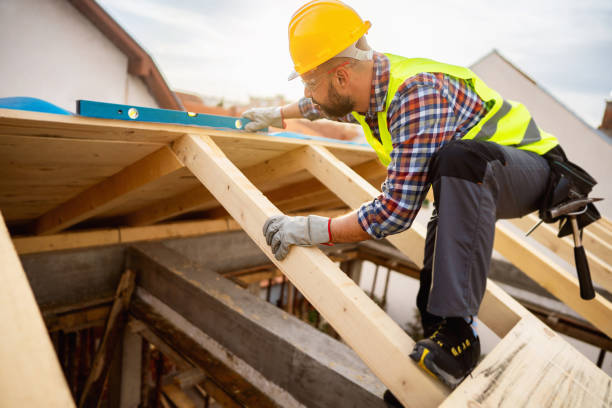 Best Emergency Roof Repair  in Struthers, OH